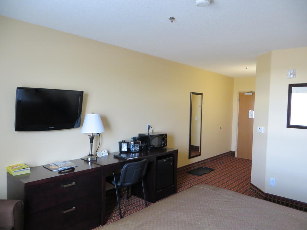 Poplar Tree Inn Stoughton Kamer foto